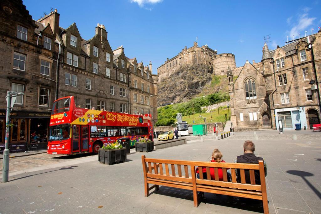 Apartamento Old Town View - Picture Perfect! Edimburgo Exterior foto