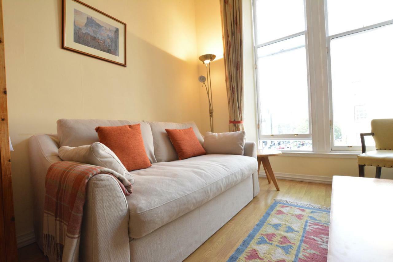 Apartamento Old Town View - Picture Perfect! Edimburgo Exterior foto